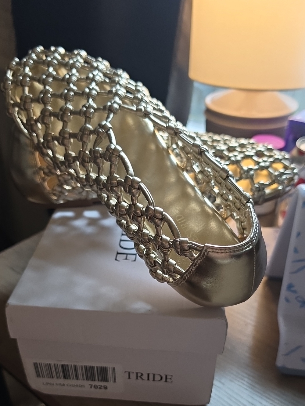 Metallic Gold Woven Ballet Flats for Women FITS SZ 9 FOOT
